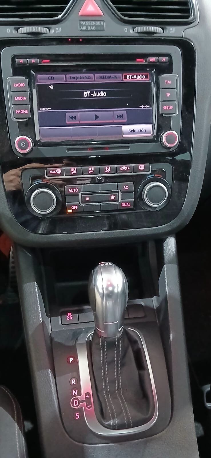 VOLKSWAGEN Scirocco 2.0 TDI DPF DSG