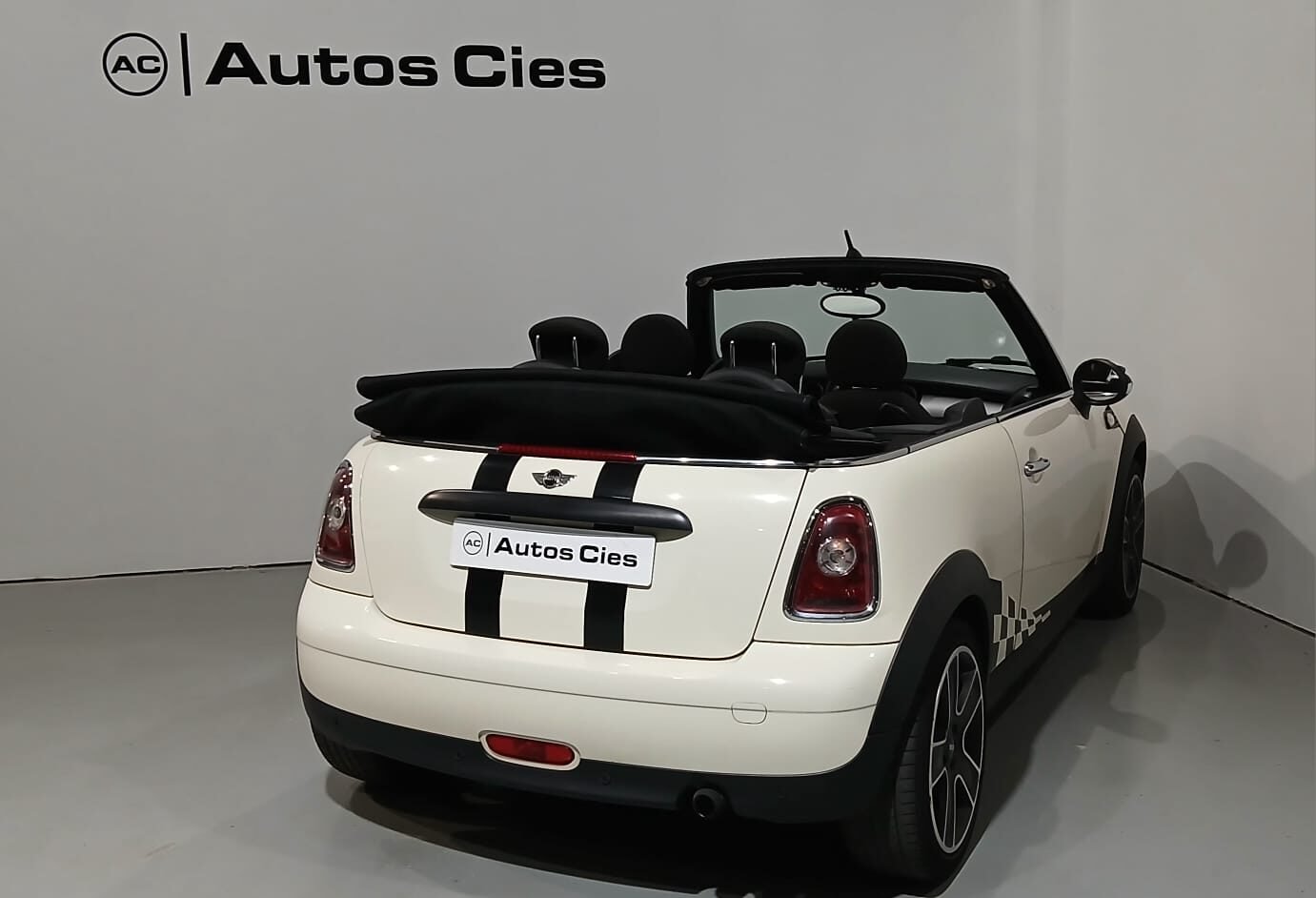 MINI Cooper Cabrio