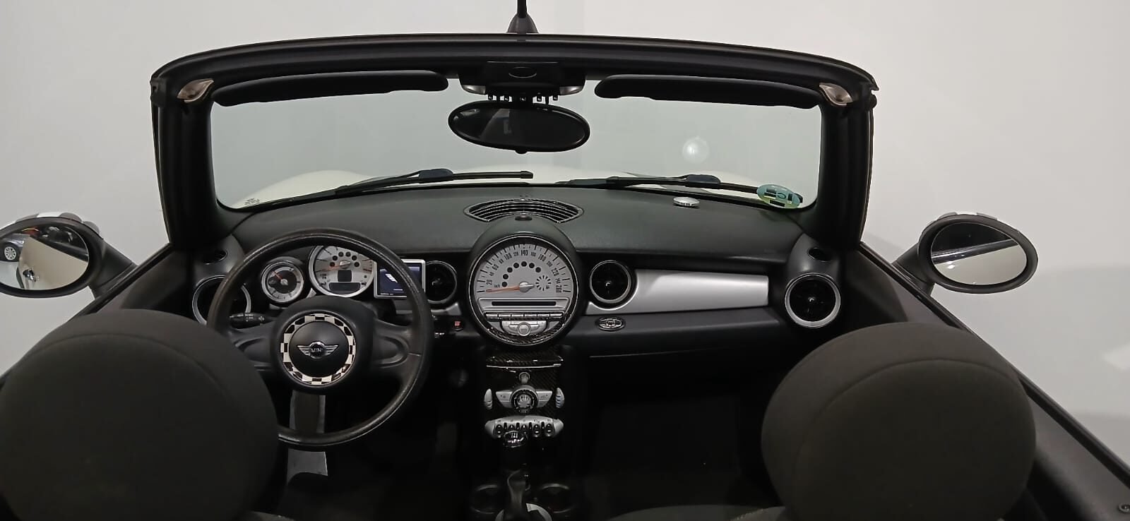 MINI Cooper Cabrio