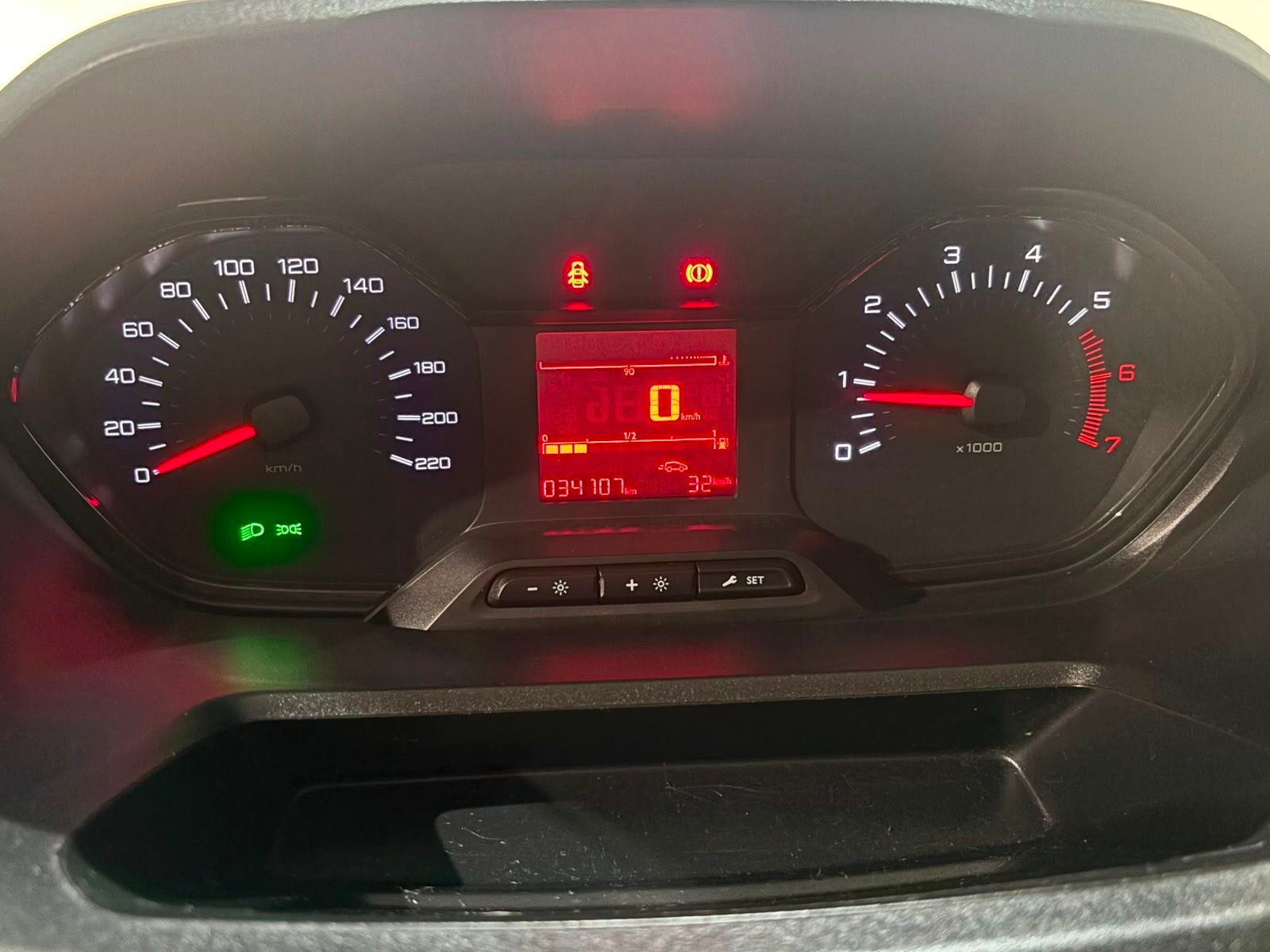 PEUGEOT PARTNER PRO HDI