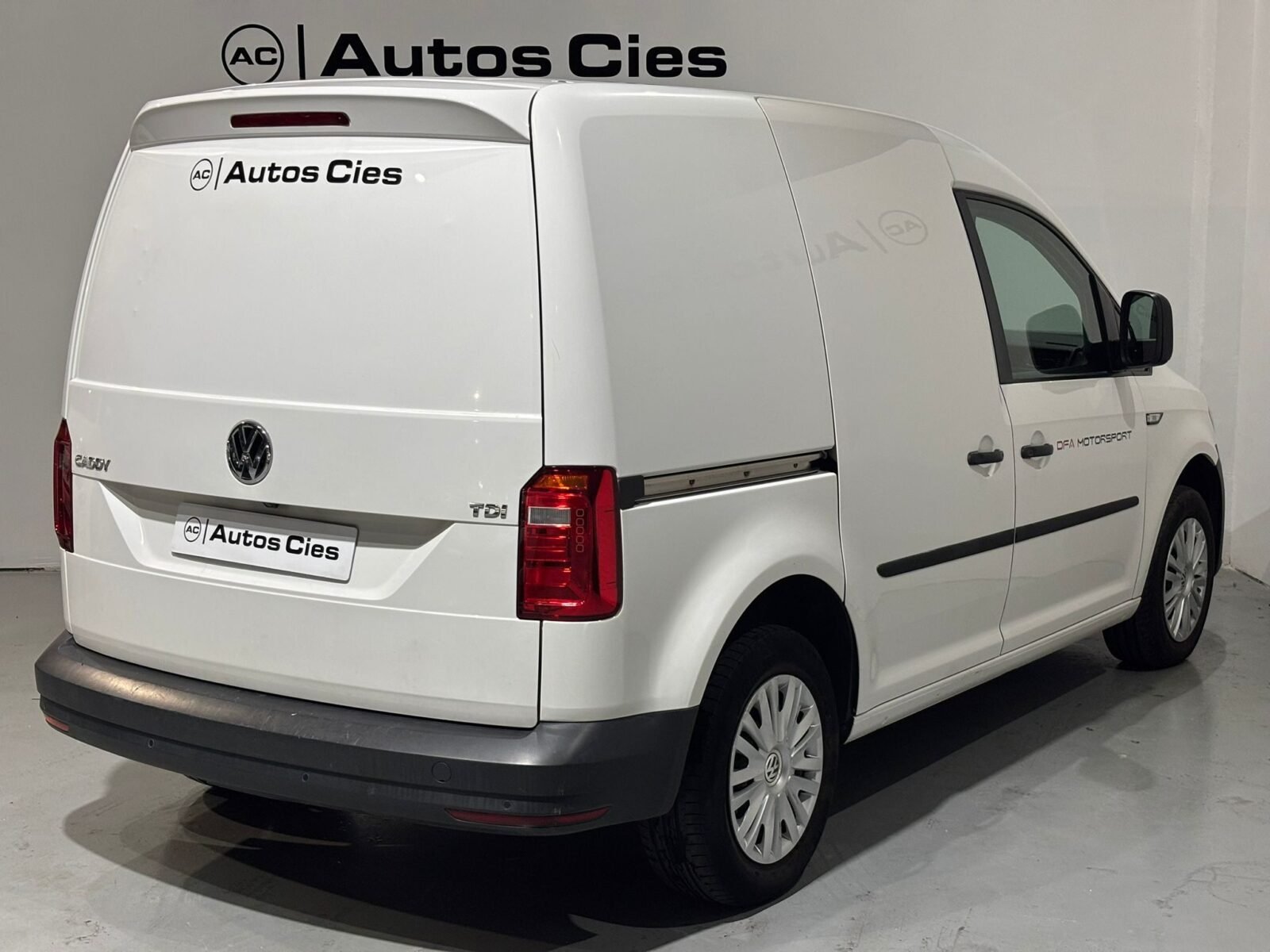 VOLKSWAGEN CADDY 2.0 TDI 