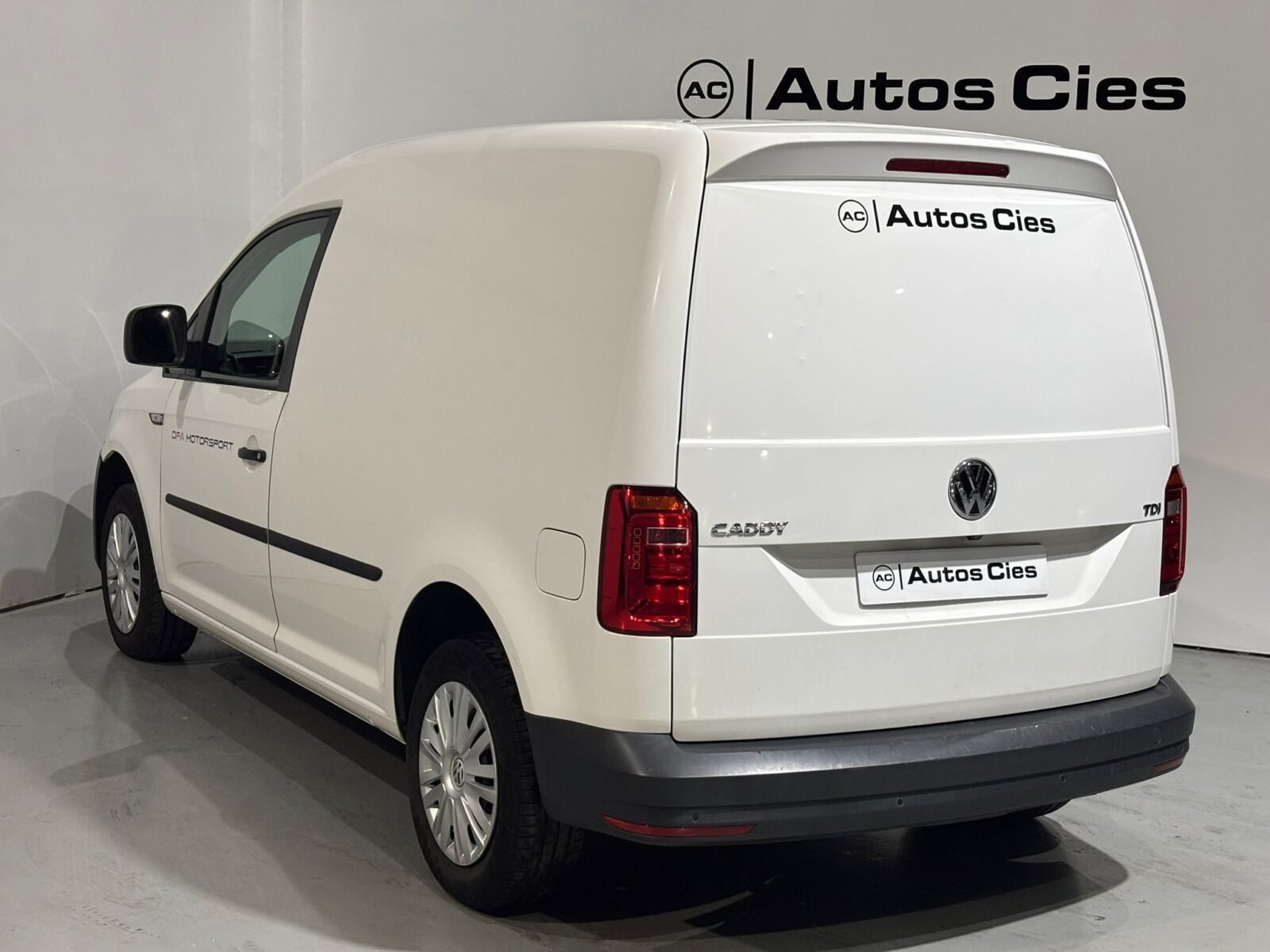 VOLKSWAGEN CADDY 2.0 TDI 
