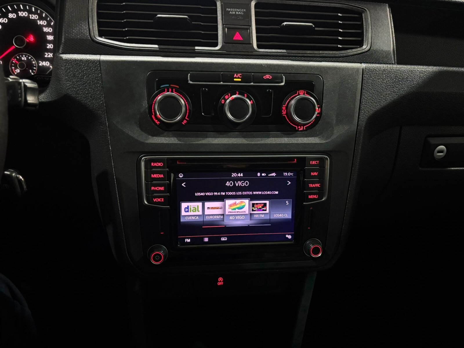 VOLKSWAGEN CADDY 2.0 TDI 